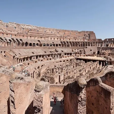 Gladiators At The Colosseum - Classrome27 Prázdninový dům Řím