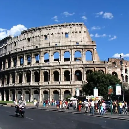 Gladiators At The Colosseum - Classrome27 *